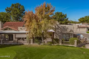 11845 N 40th Pl, Phoenix, AZ 85028 - Photo 32