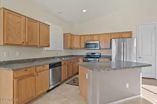 45993 W Keller Dr, Maricopa, AZ 85139 - Photo 12
