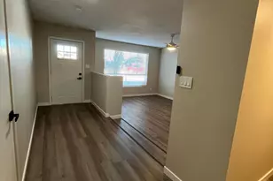 10801 N 43rd Dr, Glendale, AZ 85304 - Photo 2