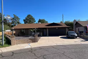 10801 N 43rd Dr, Glendale, AZ 85304 - Photo 1