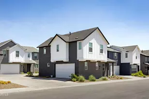 9117 N 181st Ave, Waddell, AZ 85355 - Photo 2