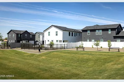 9117 N 181st Avenue #80, Waddell, AZ 85355 - Photo 12