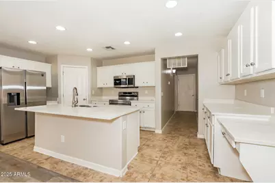 970 W Desert Mountain Drive, San Tan Valley, AZ 85143 - Photo 10