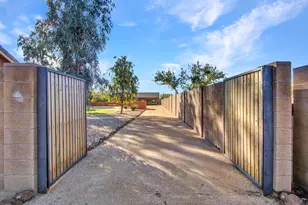 1703 E Maddock Rd, Phoenix, AZ 85086 - Photo 32