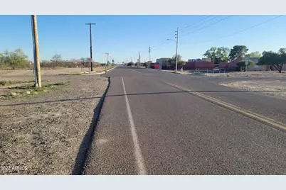 3965 W Wupatki Drive #17, Eloy, AZ 85131 - Photo 2