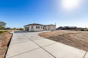 629 N Bruner Rd, Buckeye, AZ 85396 - Photo 2