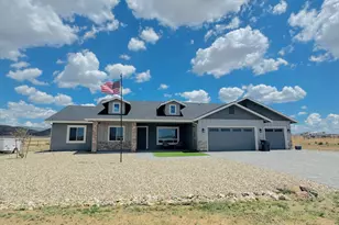 8103 N Clayton St, Prescott Valley, AZ 86312 - Photo 2