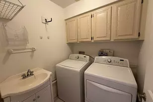 10402 E Regal Dr, Sun Lakes, AZ 85248 - Photo 34