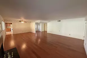 10402 E Regal Dr, Sun Lakes, AZ 85248 - Photo 12