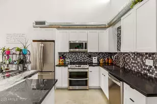 5348 N 3rd Ave, Phoenix, AZ 85013 - Photo 8