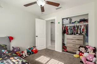 6826 W Crittenden Ln, Phoenix, AZ 85033 - Photo 16