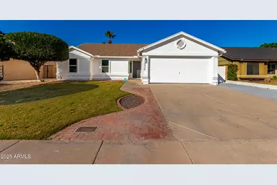 9024 W Granada Road, Phoenix, AZ 85037 - Photo 1