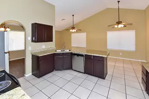 3653 W Saragosa St, Chandler, AZ 85226 - Photo 4