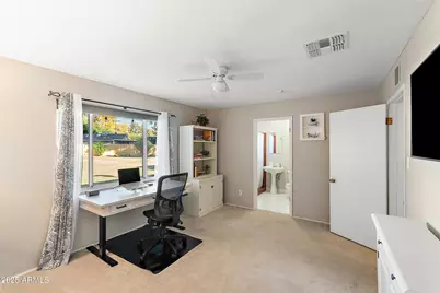 8051 N 14th Avenue, Phoenix, AZ 85021 - Photo 28