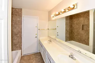 1360 N Brentwood Pl, Chandler, AZ 85224 - Photo 24