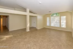 1360 N Brentwood Pl, Chandler, AZ 85224 - Photo 4