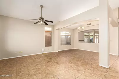 16617 S 14th Street, Phoenix, AZ 85048 - Photo 2