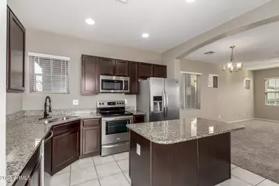 1940 N 77th Drive, Phoenix, AZ 85035 - Photo 4