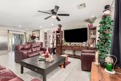 2016 W Windrose Drive, Phoenix, AZ 85029 - Photo 4