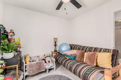 2016 W Windrose Drive, Phoenix, AZ 85029 - Photo 18