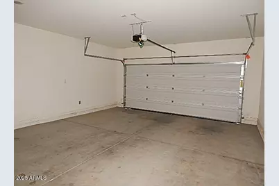 9517 W Illini Street, Tolleson, AZ 85353 - Photo 16