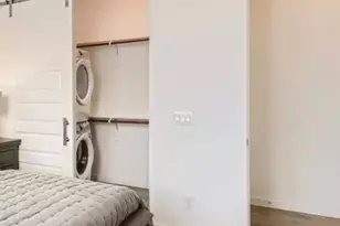 7977 W Rowel Rd, Peoria, AZ 85383 - Photo 18