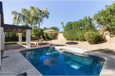 6722 E Grandview Drive, Scottsdale, AZ 85254 - Photo 2