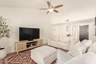 6722 E Grandview Drive, Scottsdale, AZ 85254 - Photo 6