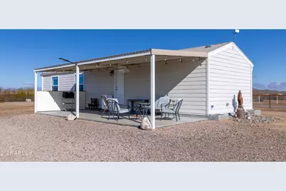 45409 W Luray Road, Wickenburg, AZ 85390 - Photo 16