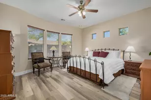 1836 E Desert Ln, Phoenix, AZ 85042 - Photo 22