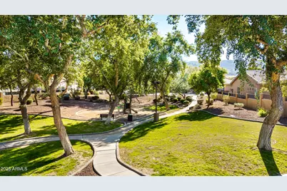 1836 E Desert Lane, Phoenix, AZ 85042 - Photo 62