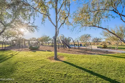 10249 W Hedge Hog Place, Peoria, AZ 85383 - Photo 86