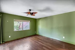 1902 E Linger Ln, Phoenix, AZ 85020 - Photo 16