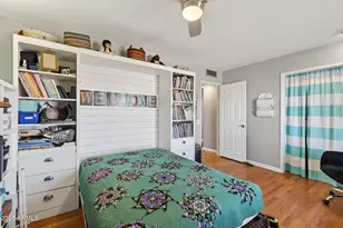 10001 W Burns Dr, Sun City, AZ 85351 - Photo 30