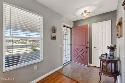 10001 W Burns Drive, Sun City, AZ 85351 - Photo 8