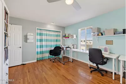 10001 W Burns Drive, Sun City, AZ 85351 - Photo 28