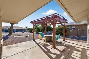 10001 W Burns Dr, Sun City, AZ 85351 - Photo 38