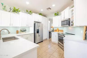 1550 W St Kateri Dr, Phoenix, AZ 85041 - Photo 6