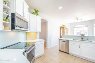 1550 W St Kateri Dr, Phoenix, AZ 85041 - Photo 20