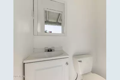 807 E Dolphin Avenue, Mesa, AZ 85204 - Photo 14