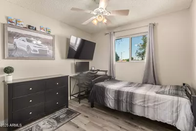 807 E Dolphin Avenue, Mesa, AZ 85204 - Photo 20