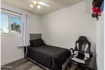 807 E Dolphin Avenue, Mesa, AZ 85204 - Photo 18