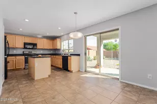 25577 W Whyman St, Buckeye, AZ 85326 - Photo 4