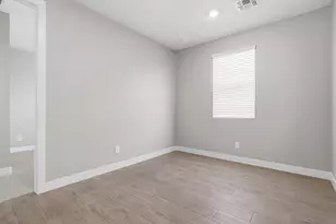 4868 N 177th Dr, Goodyear, AZ 85395 - Photo 6