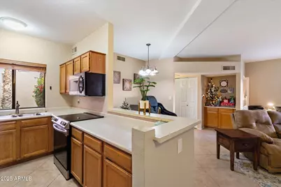 10301 N 70th Street #106, Paradise Valley, AZ 85253 - Photo 4