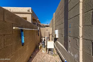 10625 W Harmony Ln, Peoria, AZ 85382 - Photo 46