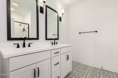 7909 N 86th Lane, Glendale, AZ 85305 - Photo 12