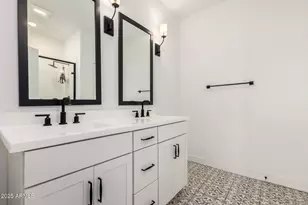 7909 N 86th Ln, Glendale, AZ 85305 - Photo 12