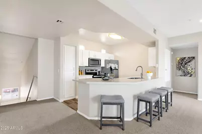 13700 N Fountain Hills Boulevard #301, Fountain Hills, AZ 85268 - Photo 6
