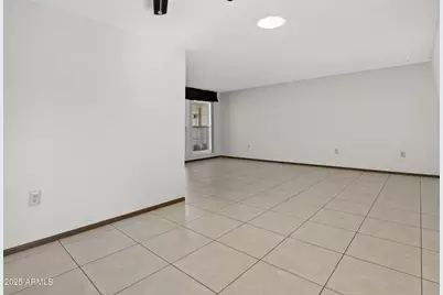 17211 N Pinion Lane, Sun City, AZ 85373 - Photo 16